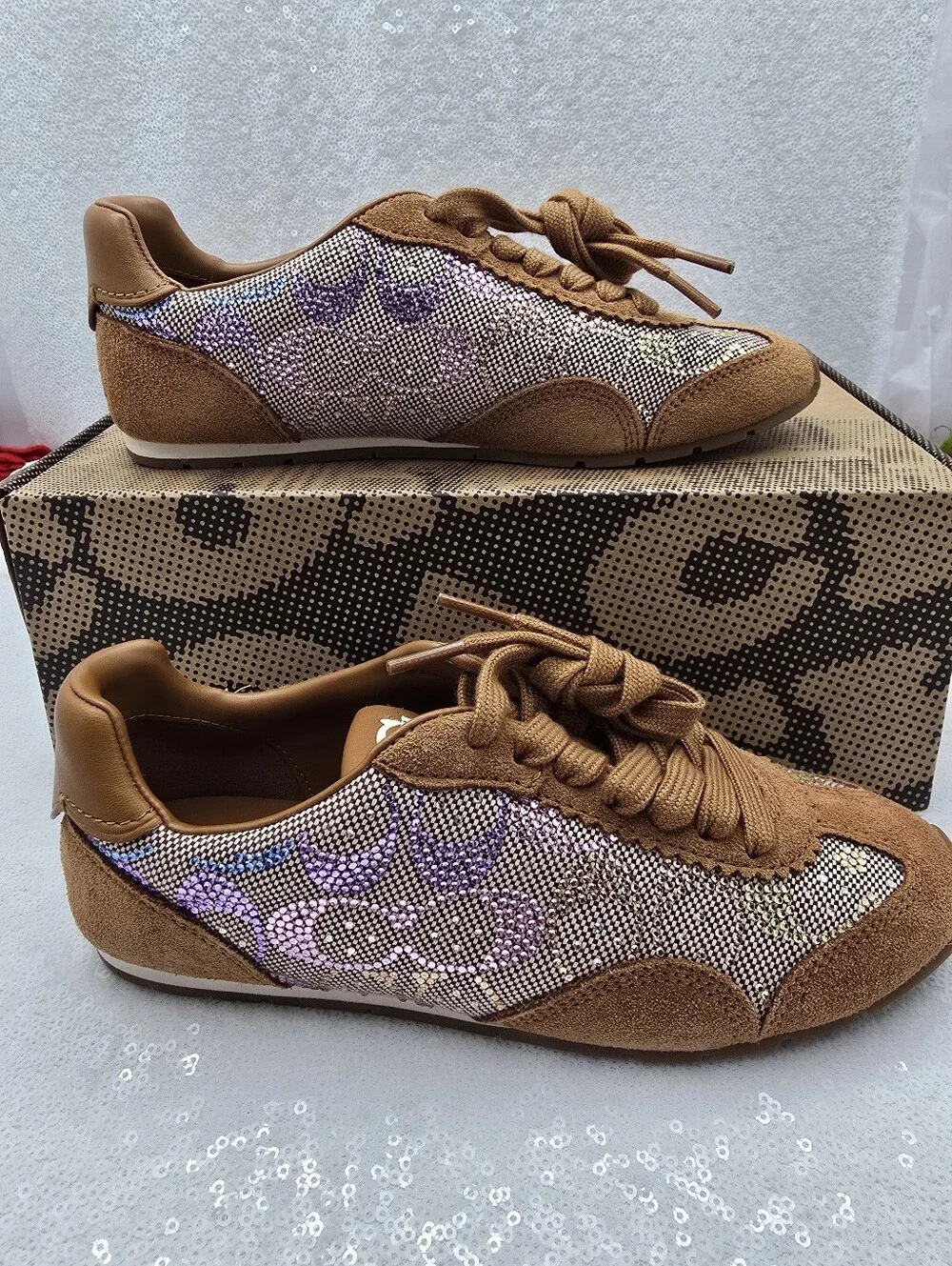 Coach Pastel Crystal Signature Jacquard suede Leather Streamlined Sneaker Sz 5